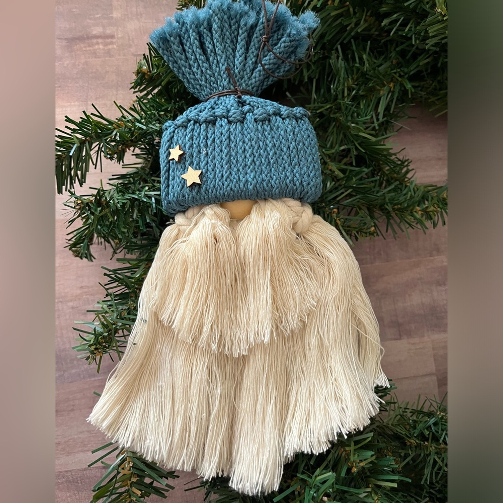 CHRISTMAS GNOME FOR SEASON DECORATION HANDMADE MACRAME GNOME GUY ORNAMENT